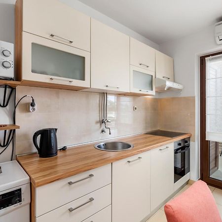 Apartments Marizela Пореч Екстер'єр фото