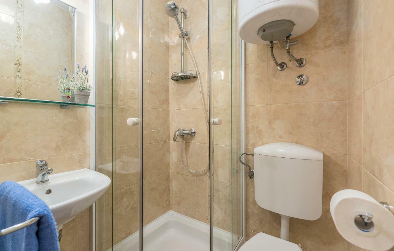 Apartments Marizela Пореч Екстер'єр фото